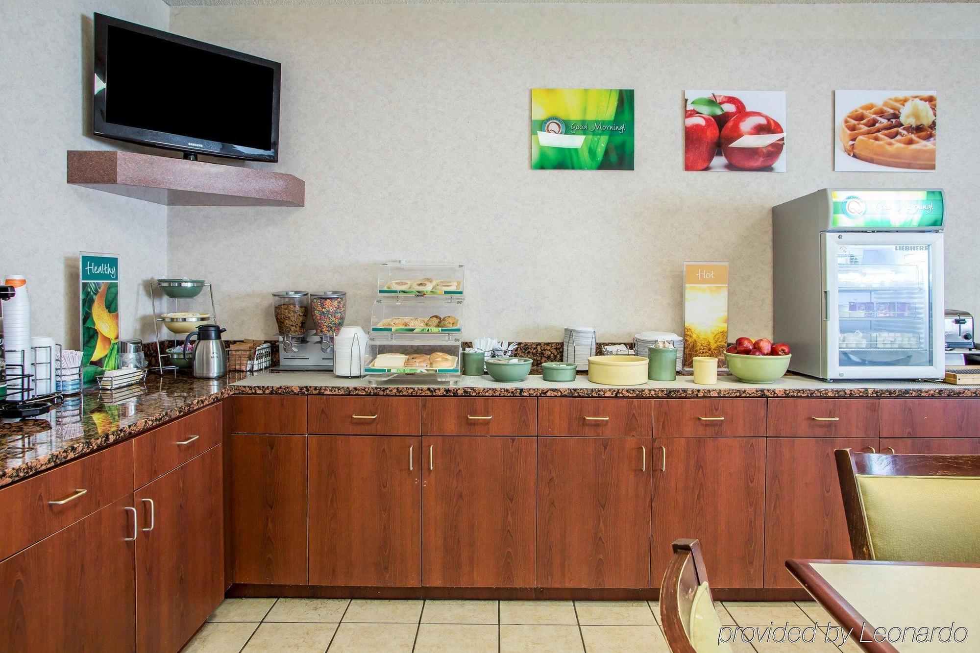 Quality Inn Меррилвилл Экстерьер фото
